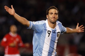 九游游戏中心下载-《电竞行业联盟达成新合作：推动行业规范发展》，电竞行业协会