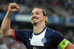 九游sports-中国男篮运动员飞赴海外参加高水平训练营，中国男篮外籍教练